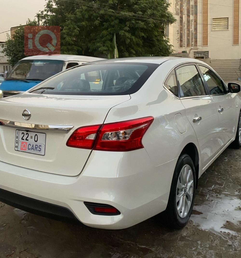 نيسان سنترا